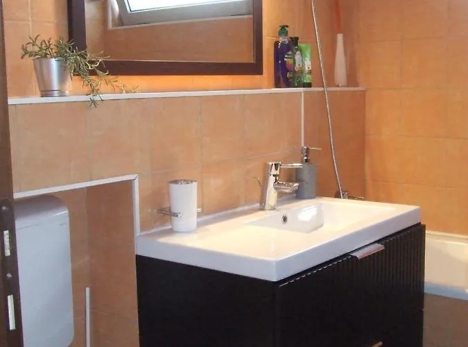 Apartment Family Retreat Politehnica Park Bucharest