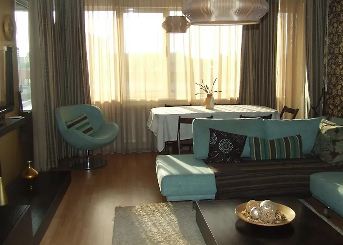 Family Retreat Politehnica Park Apartment *