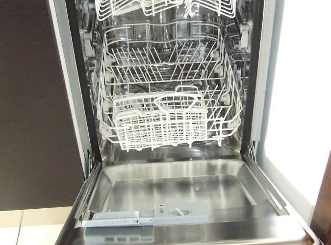 Family Retreat Politehnica Park * Бухарест