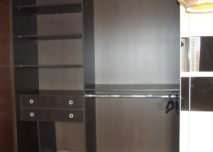 Family Retreat Politehnica Park * Бухарест