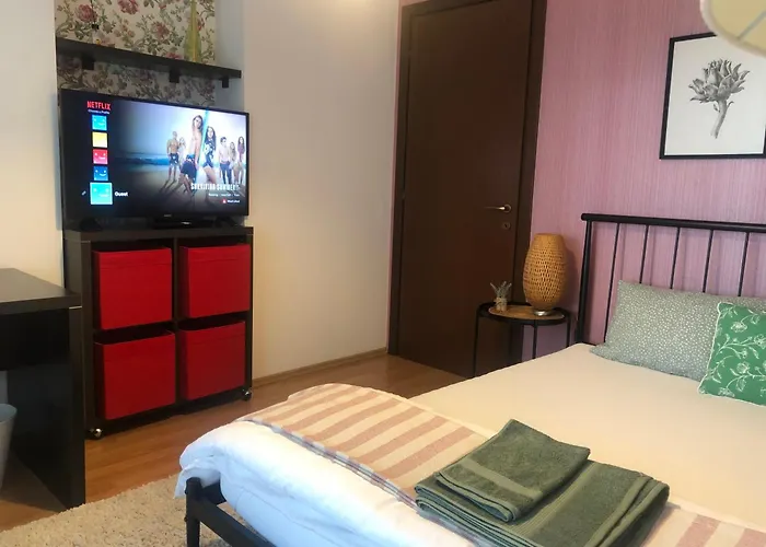 Family Retreat Politehnica Park شقة